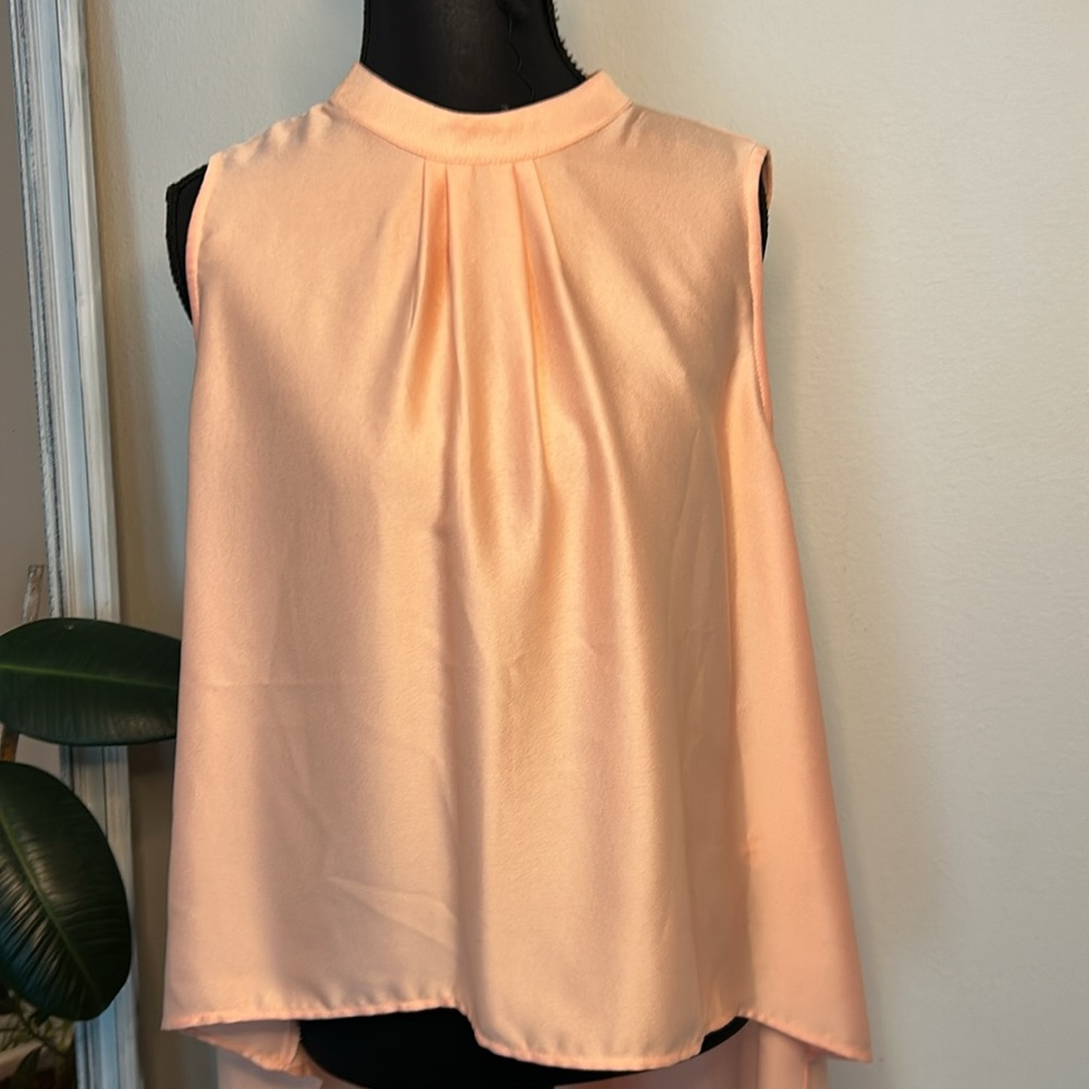 STRUT and BOLT  Peach Sleeveless High-Low TOP